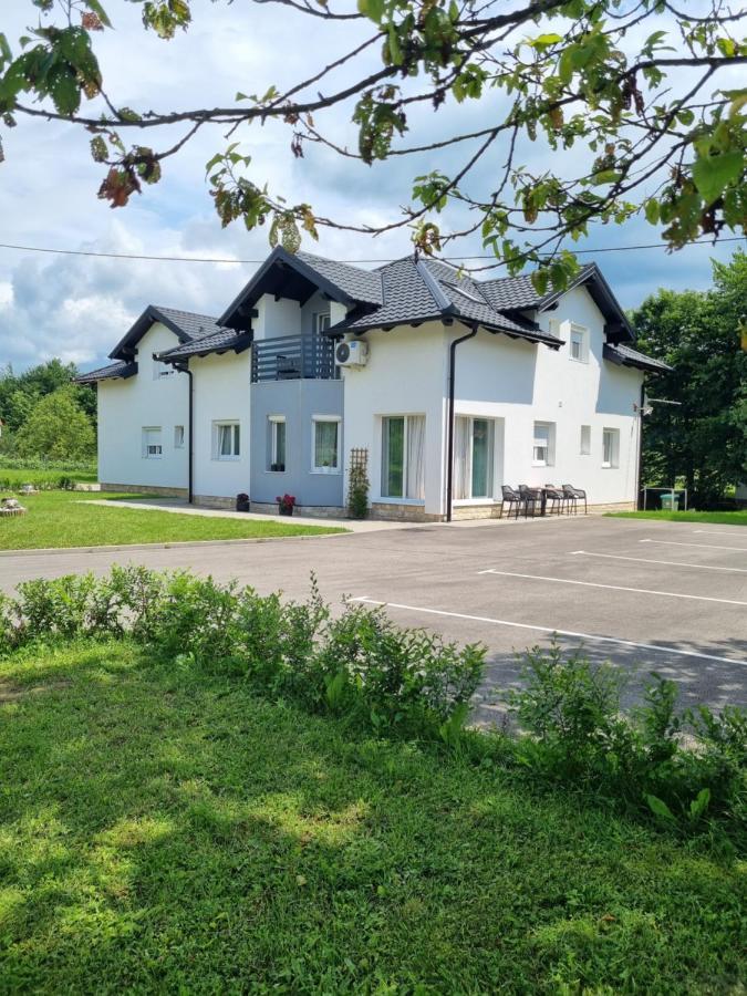 House Forest Queen Smoljanac Exterior foto